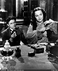謎の佳人レイチェル  My Cousin Rachel（99分）