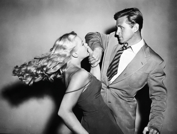 罠を仕掛けろ Trapped（79分／デジタル）