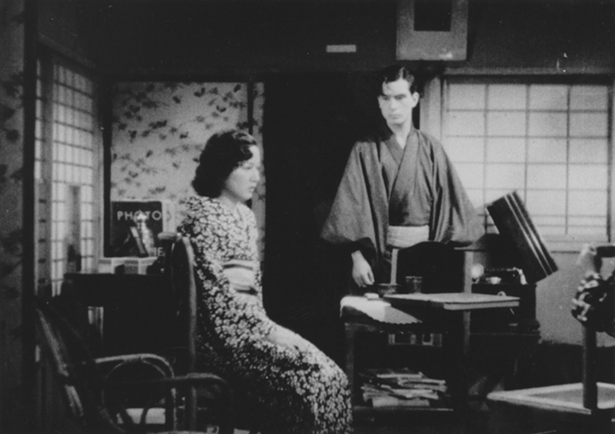 家庭日記（100分／35mm）