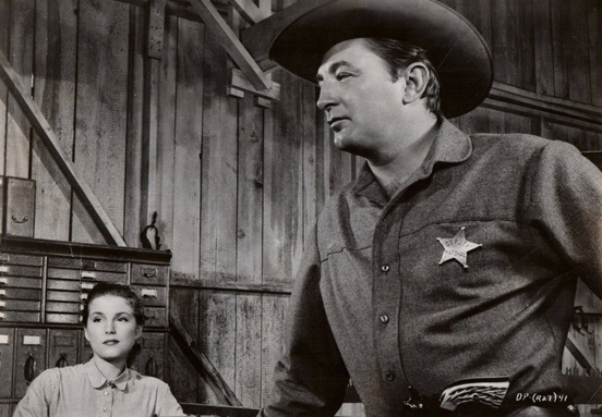 街中の拳銃に狙われる男 Man with the Gun（85分／デジタル）